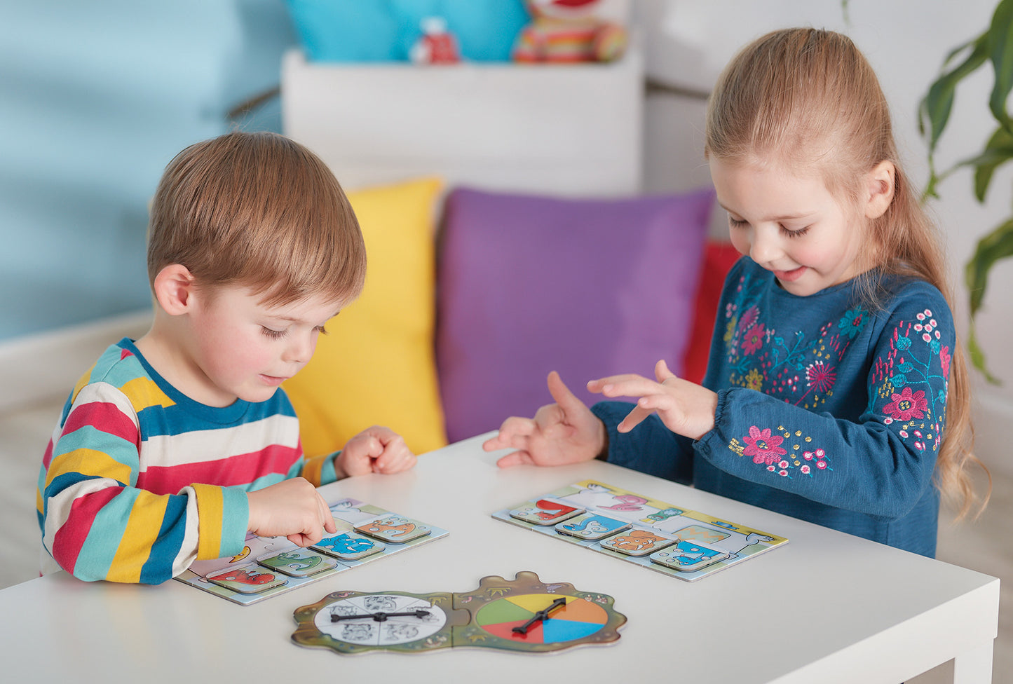 Orchard Toys Dirty Dinos Colour Matching & Counting Game 污糟小恐龍數數及顏色配對遊戲