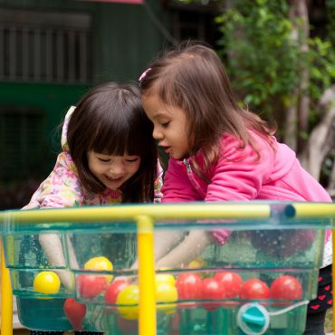 Weplay Sand & Water Table 娃娃沙箱