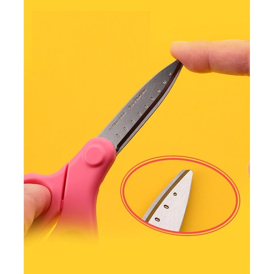 Kokuyo Right Hand FIT SAXA Safety Scissors for Children Color Pink 右手專用 FIT SAXA 兒童安全剪刀 粉紅色