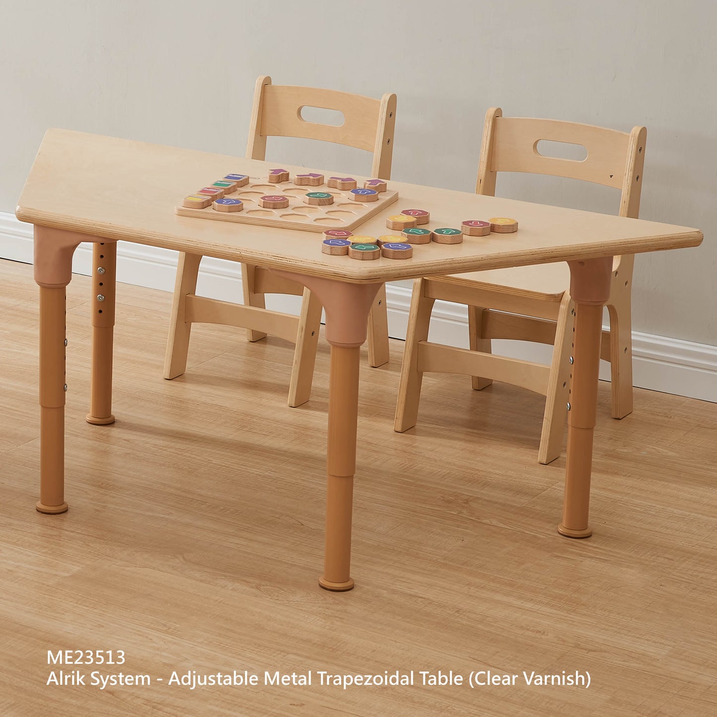 Masterkidz Alrik System Trapezoidal Table 阿曆克系列 梯形學習桌