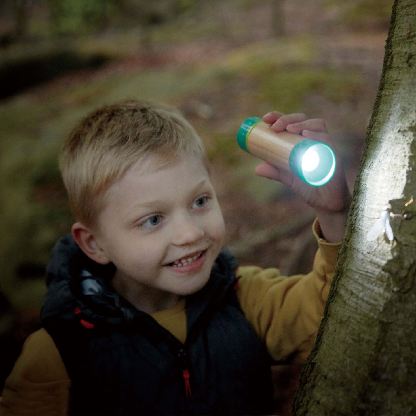 Hape Hand-Powered Flashlight