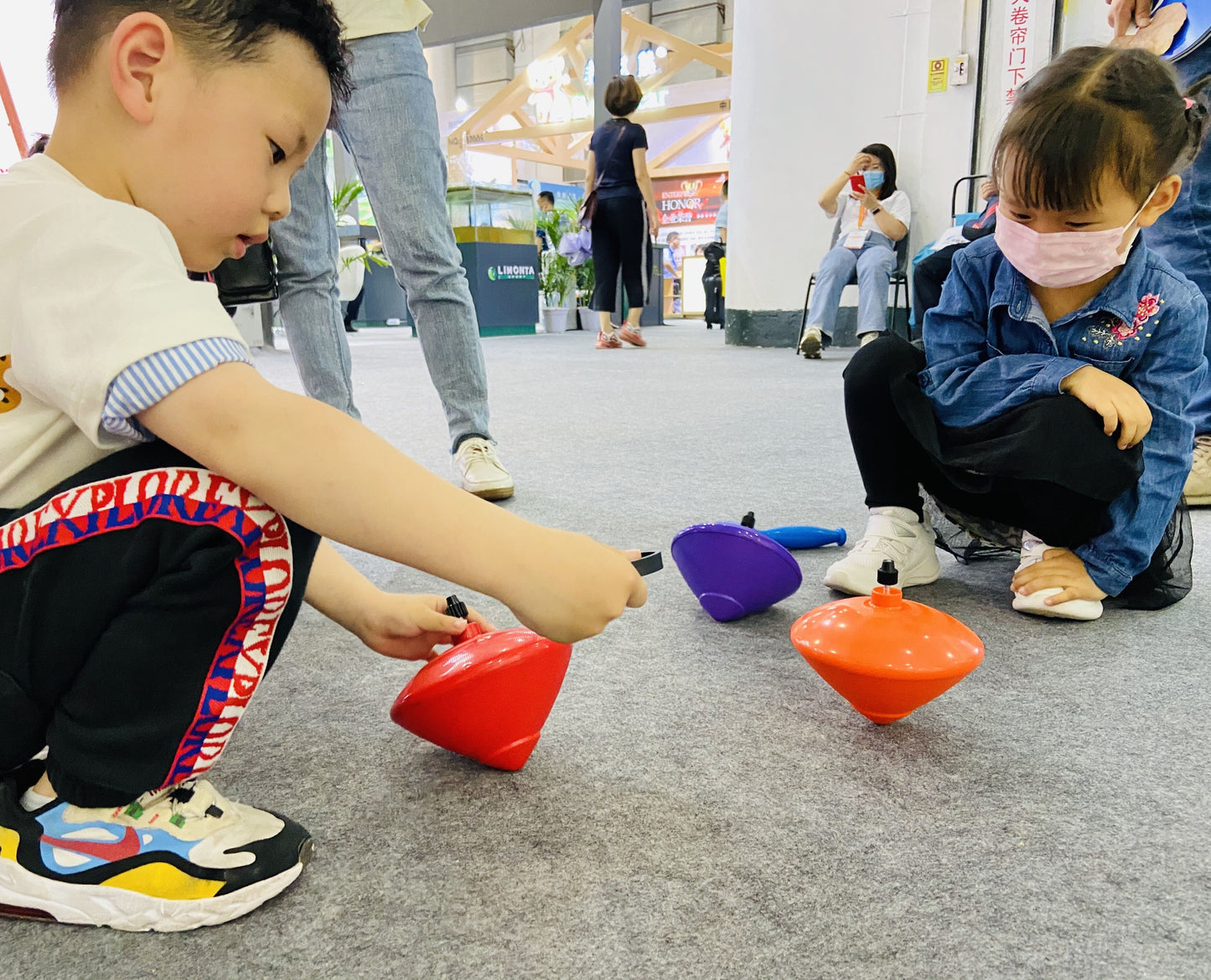 STEM Gear Spinning Top Assorted Colors Set of 6色套裝 齒輪大陀螺