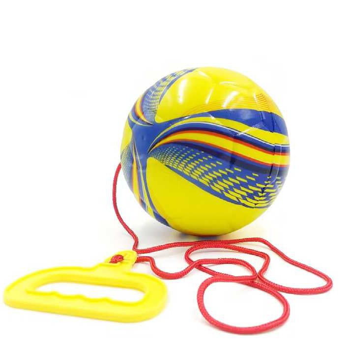 Football with Rope 拉繩足球
