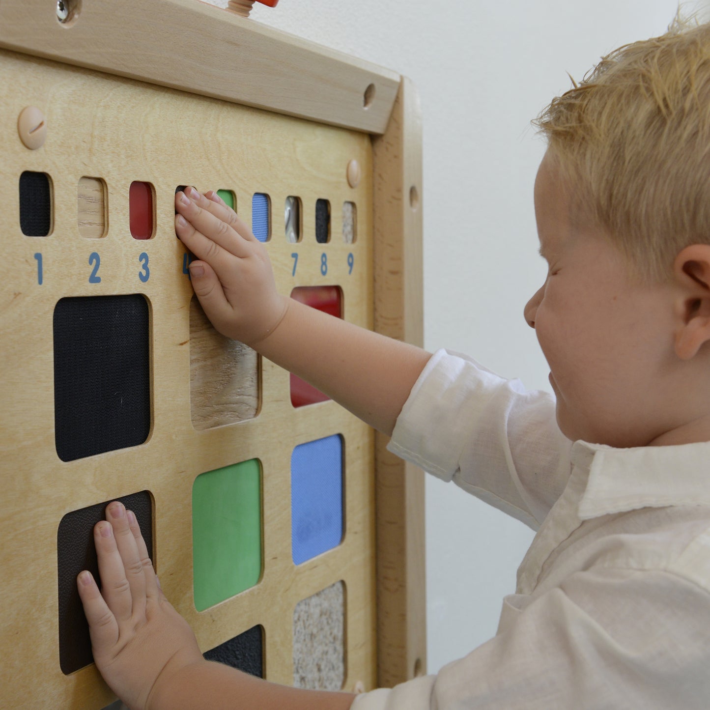 Masterkidz Wall Elements -Tactile Training Board (B) 牆面遊戲 - 觸覺訓練板 (B)
