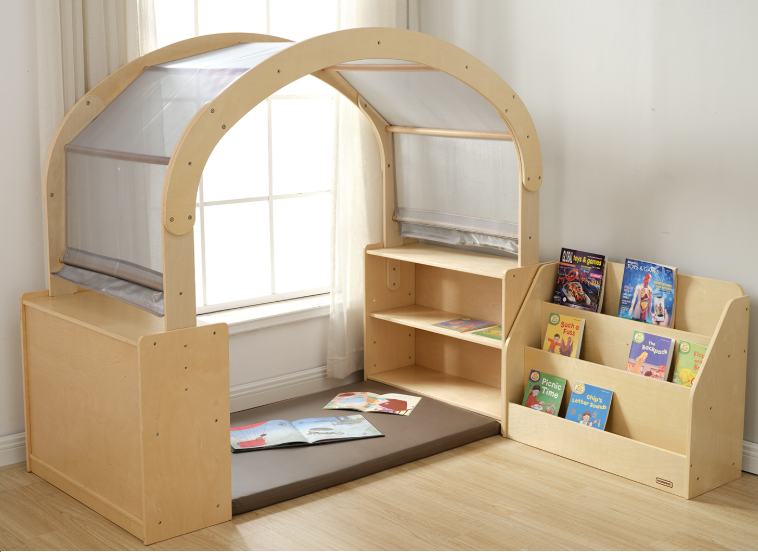 Masterkidz Quiet Corner with See-Through Roof 安靜角落(透視布頂)