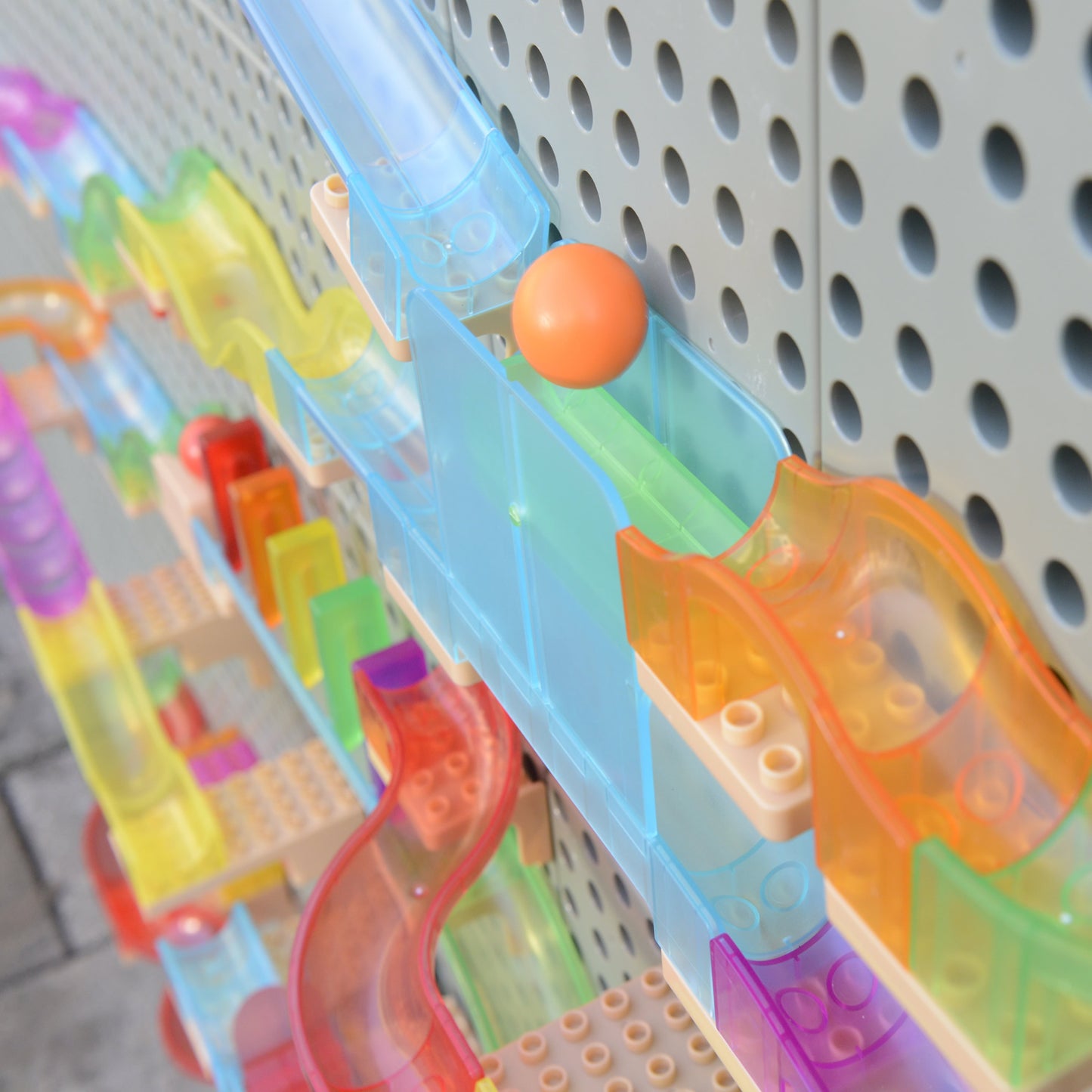 Masterkidz STEM Wall - Kinetic Ball TraX STEM 活動牆自建滑球系統