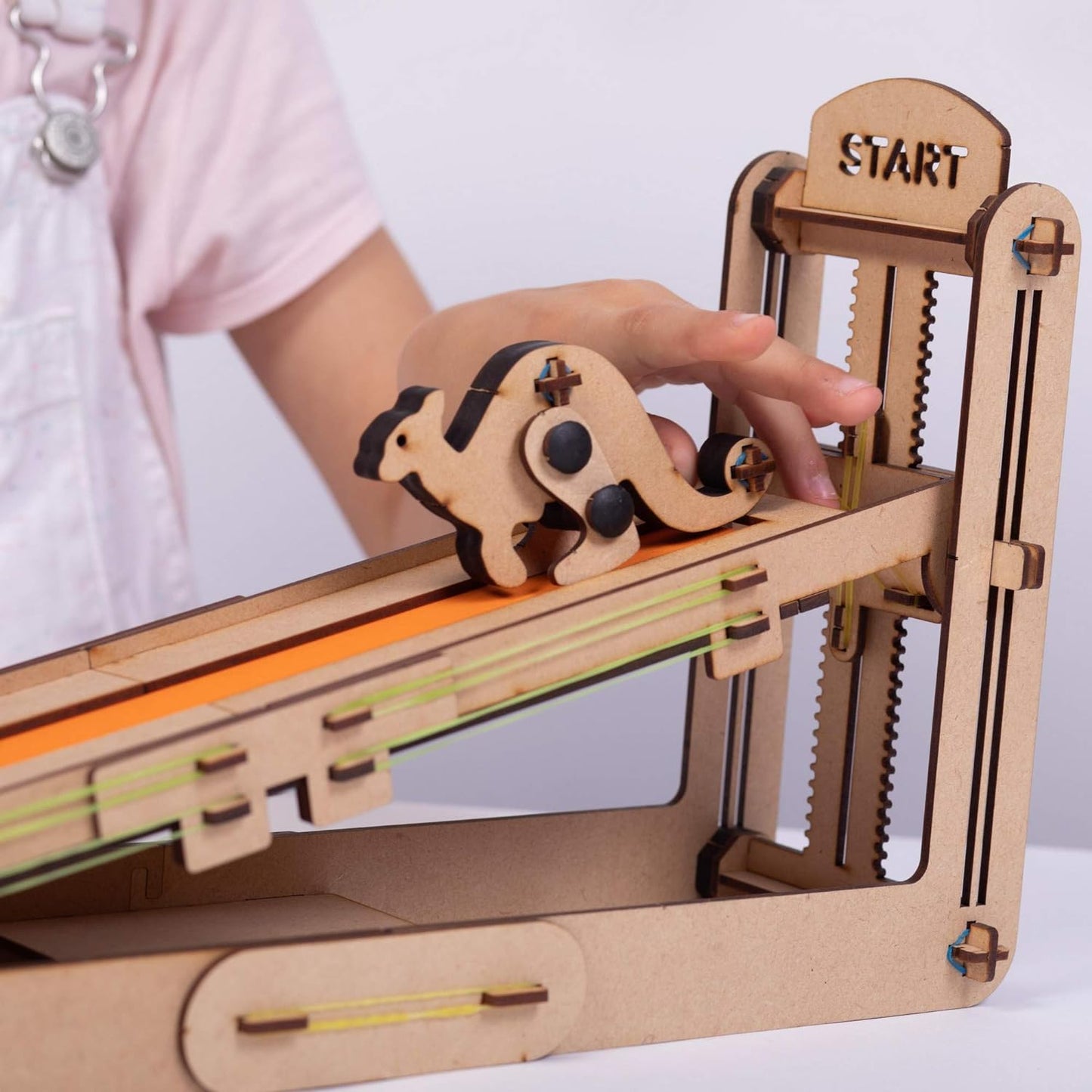 Smartivity Hop and Slide Slope Racing 動物寶寶賽跑遊戲