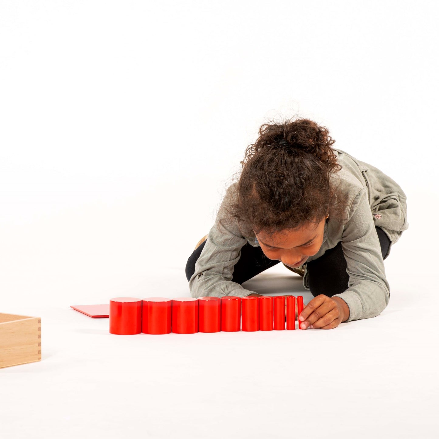Nienhuis Montessori Set Of Knobless Cylinders 蒙特梭利教具- 彩色圓柱體