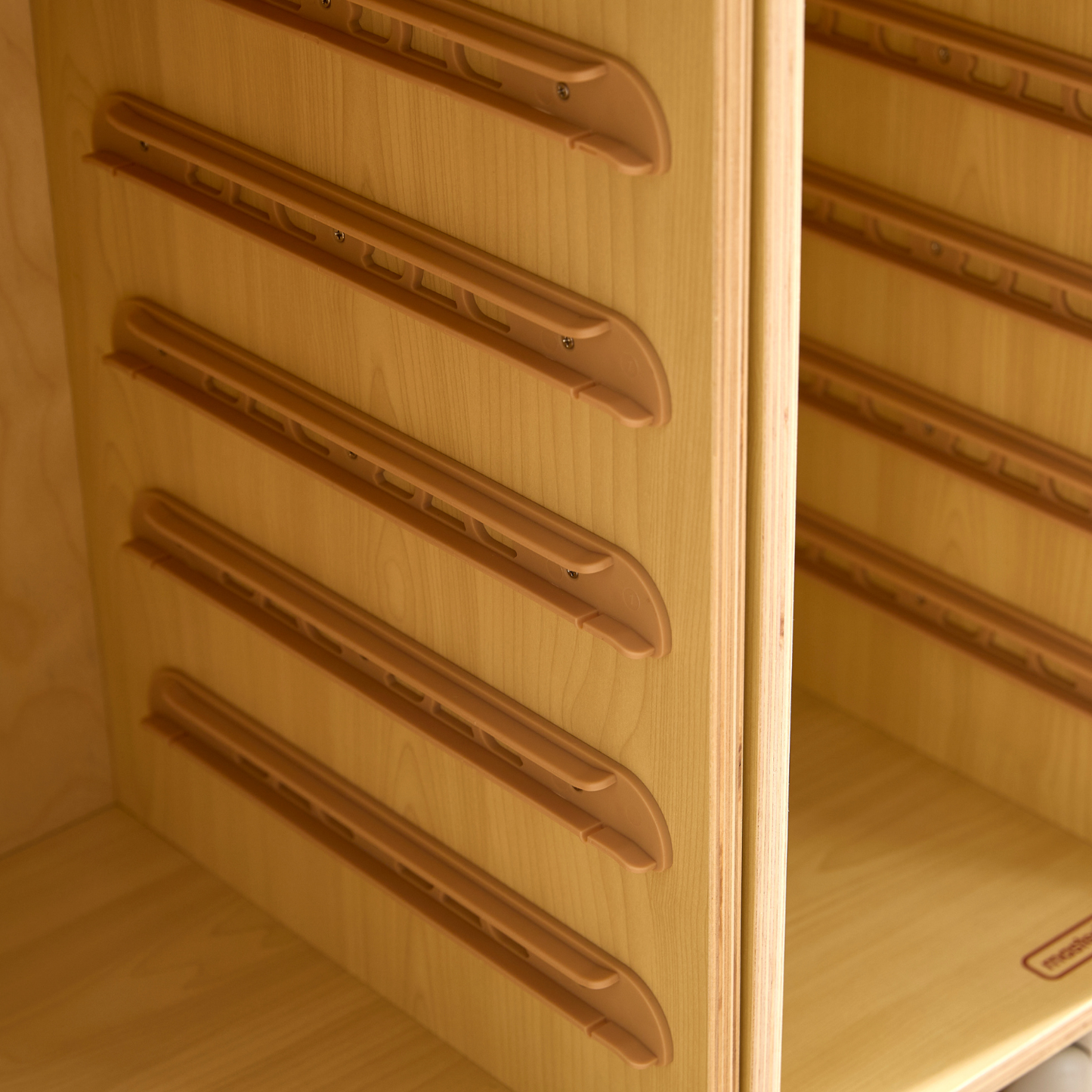 Masterkidz Mobile Tray Storage System 可移動託盤收納系統 可自由選購收納盤