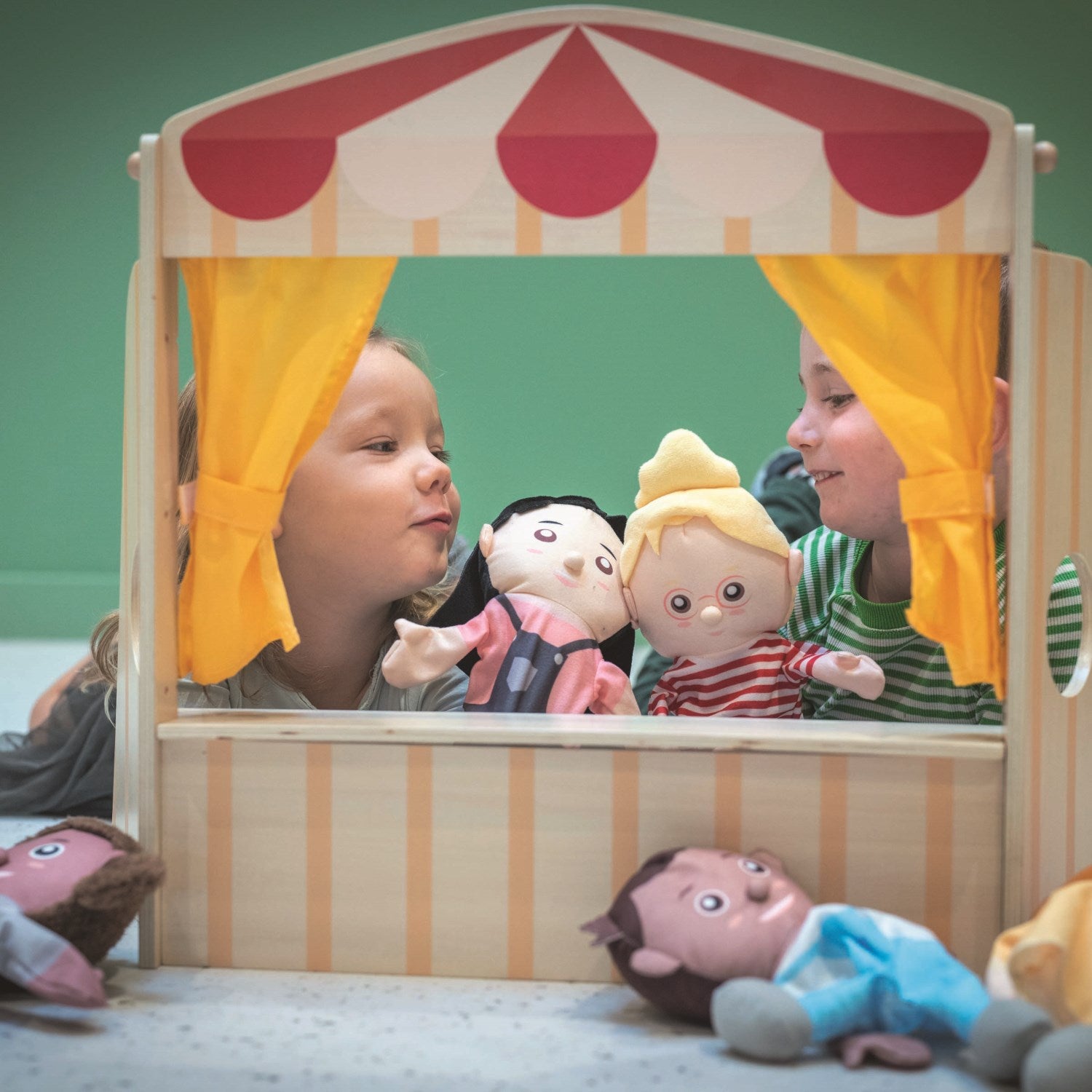 Educo Table Puppet Theatre 桌面手偶劇場 – MY SCHOOL BUS