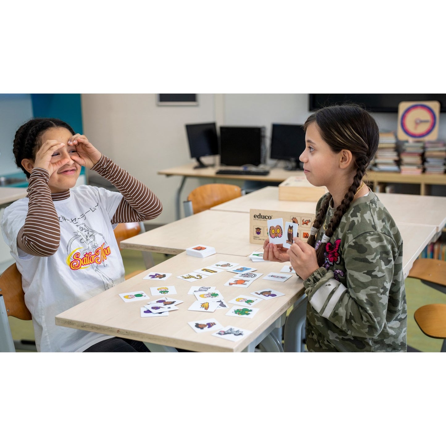 Educo Make the Gesture 手語動物模仿遊戲