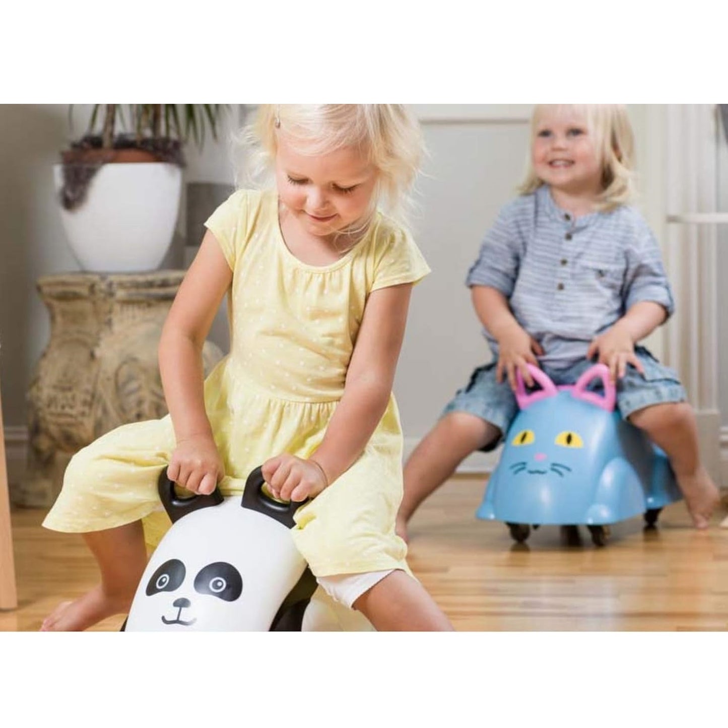 Viking Toys 1973 Cute Rider Kids Ride On Toy, Panda, Black/White 可愛騎士熊貓