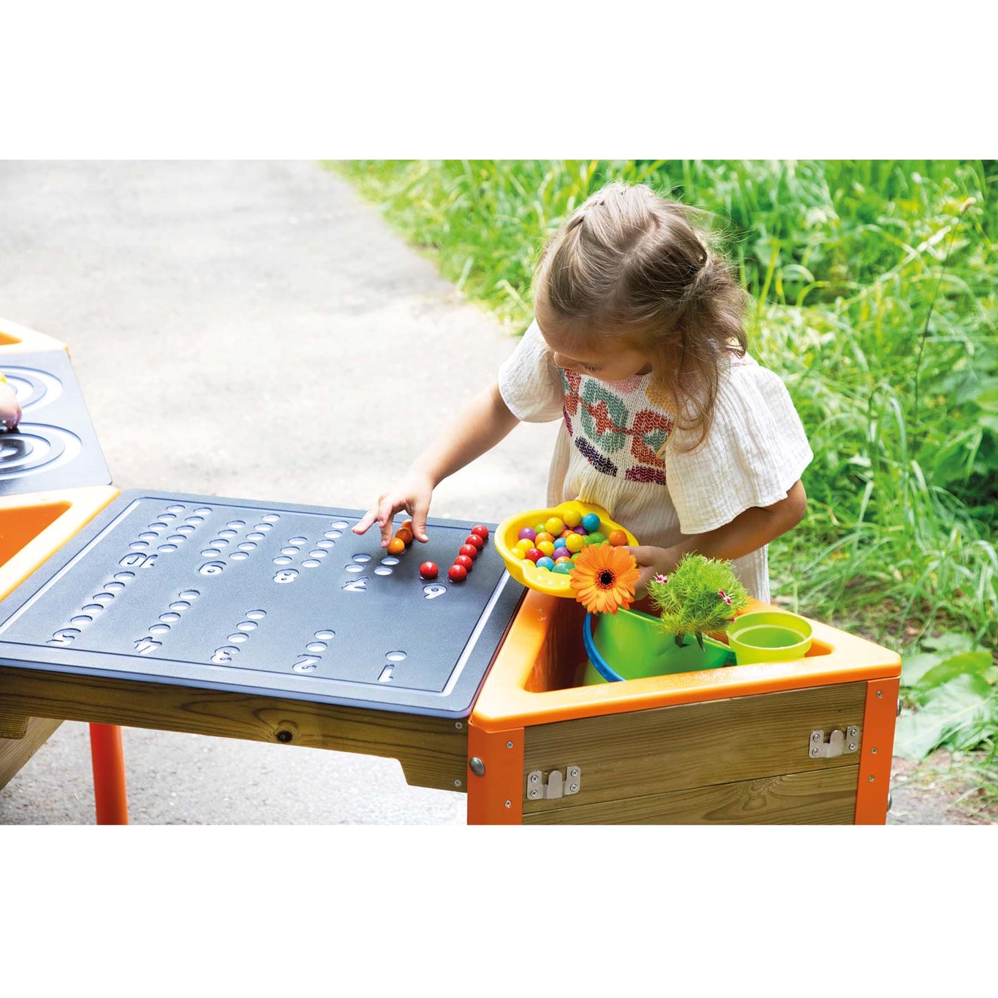 Beleduc Activity Table game board "Rainbow" 活動桌遊戲板“彩虹”
