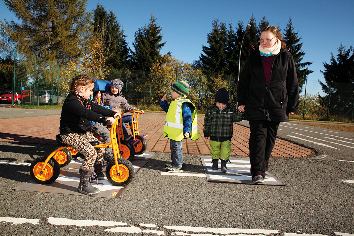 Beleduc Toptrike Set of 3 Road Directions Little Bike Riders 兒童輪車行駛方向地面標示