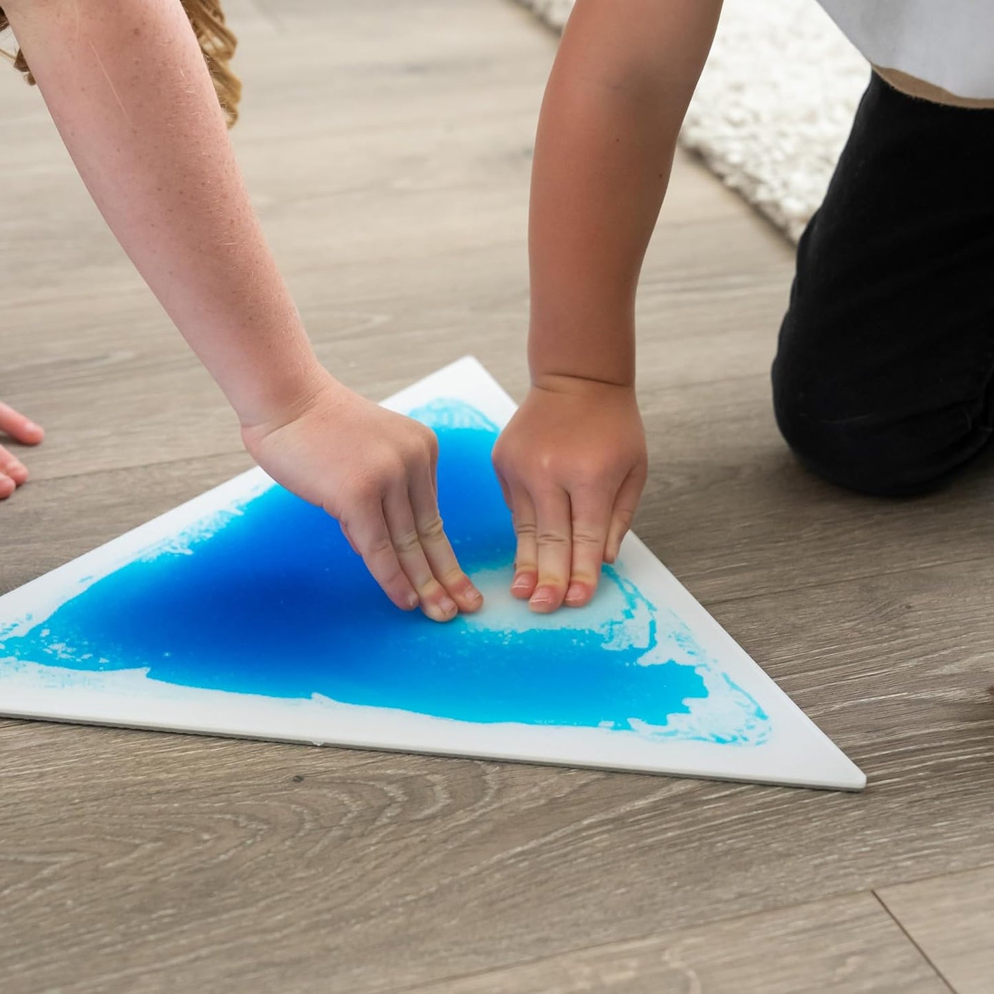 Kindermatic Triangle Liquid Sensory Floor Tiles 三角液體感官地墊