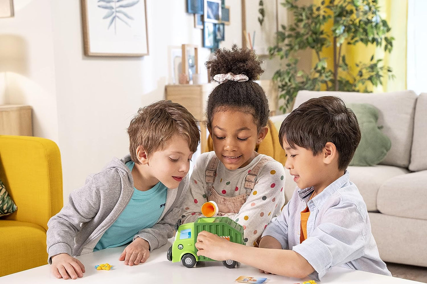 Goliath Trash Stash Matching & Action Game 社區垃圾車 配對搶先遊戲