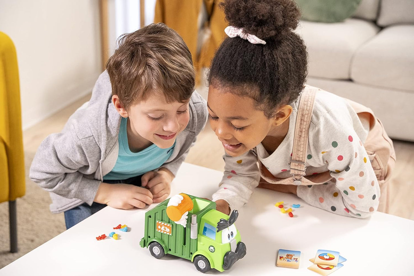 Goliath Trash Stash Matching & Action Game 社區垃圾車 配對搶先遊戲