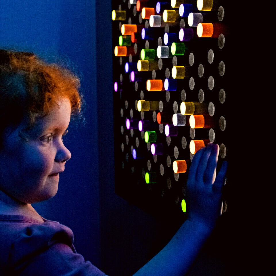 Kindermatic Sensory Learning Rod Wall Light Panel Colour Changing with Remote Control 光感學習 - 互動插桿遊戲板 遙控可轉換色彩