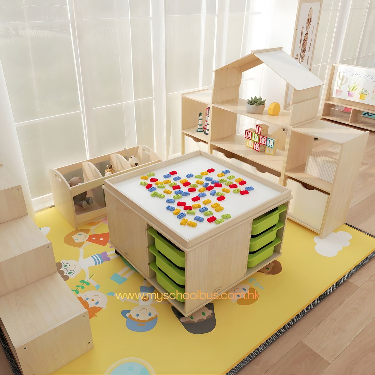 Mobile Activity Play Table with Bins & Casters 移動式多功能玩具桌連收納箱及萬向輪