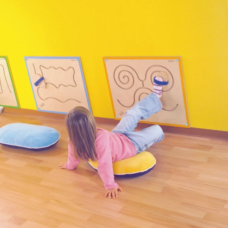 Beleduc Wall Toy Butterfly 牆面蝴蝶動作訓練板