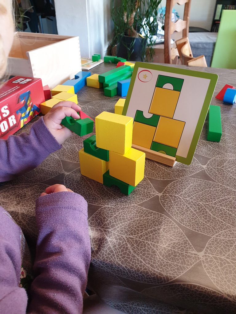 Beleduc Topologo GEO Spatial Cognition Game 幾何建構 空間與方位訓練遊戲