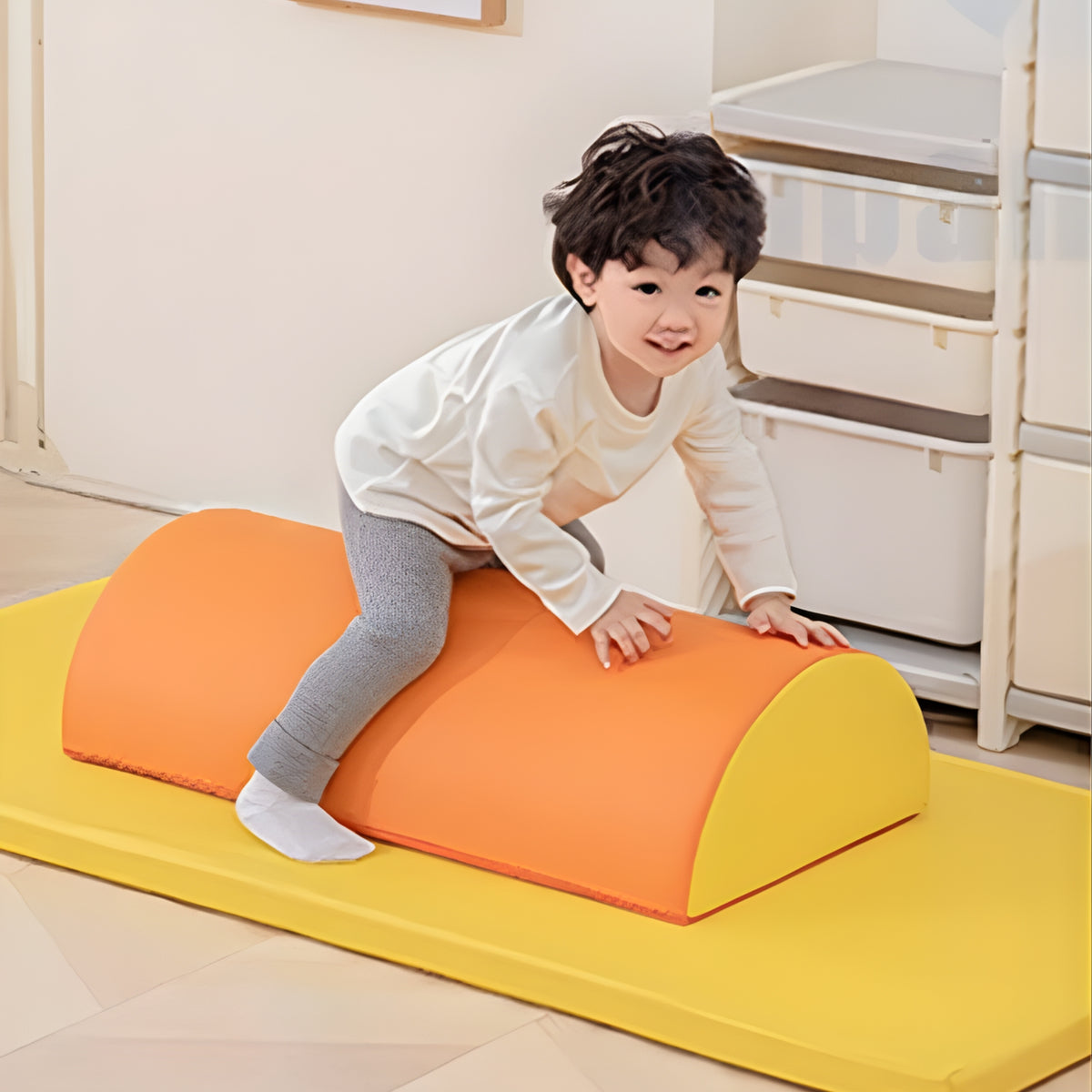 Climb & Play Soft Blocks ROY Color Set of 22 件 可自由組合 紅橙黃三色 感統體能訓練組合
