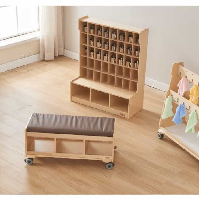 Masterkidz Mobile Dress Up Bench 移動換鞋椅