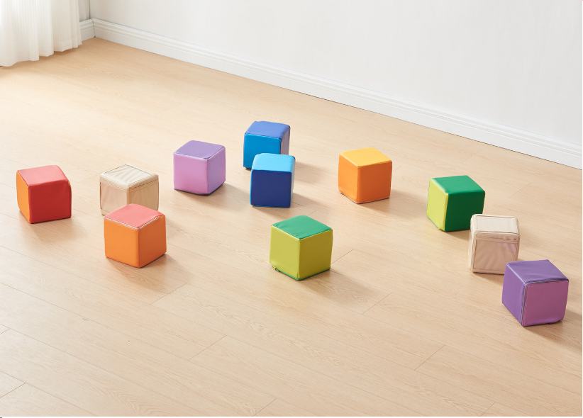 Masterkidz 12 Piece Soft Foam Building Cubes 12件軟質泡棉積木組