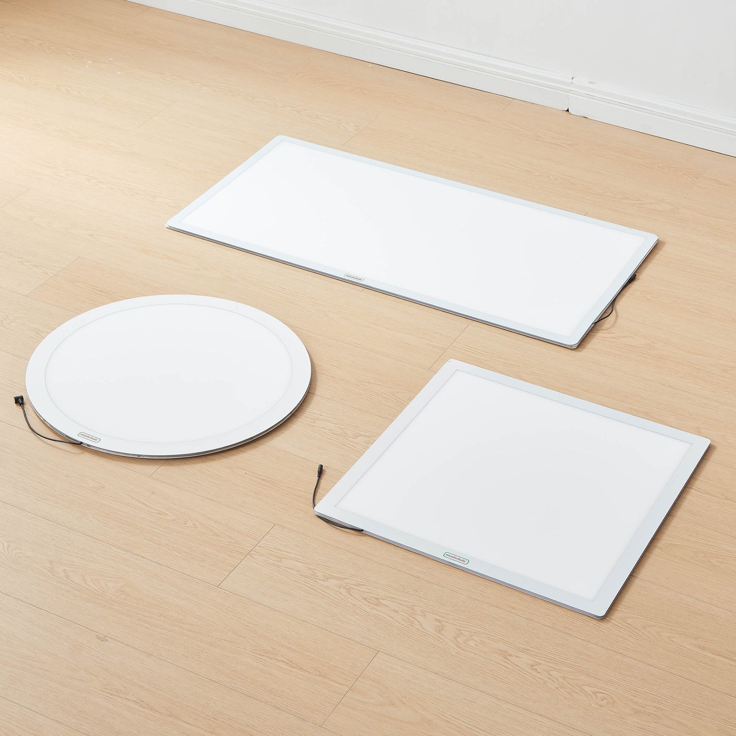 Masterkidz 600L Circular LED Light Panel Colour Changing with Remote Control 600L 圓形遙控變色教學燈板