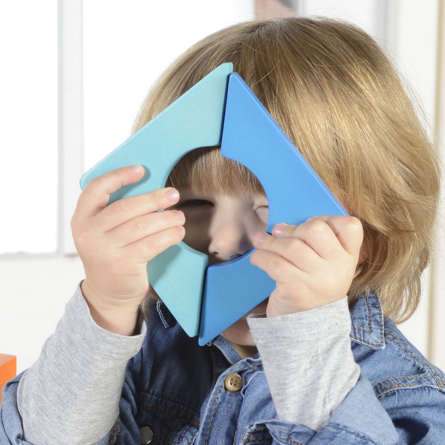 Masterkidz Geometric Puzzle Board 方形形狀配對遊戲