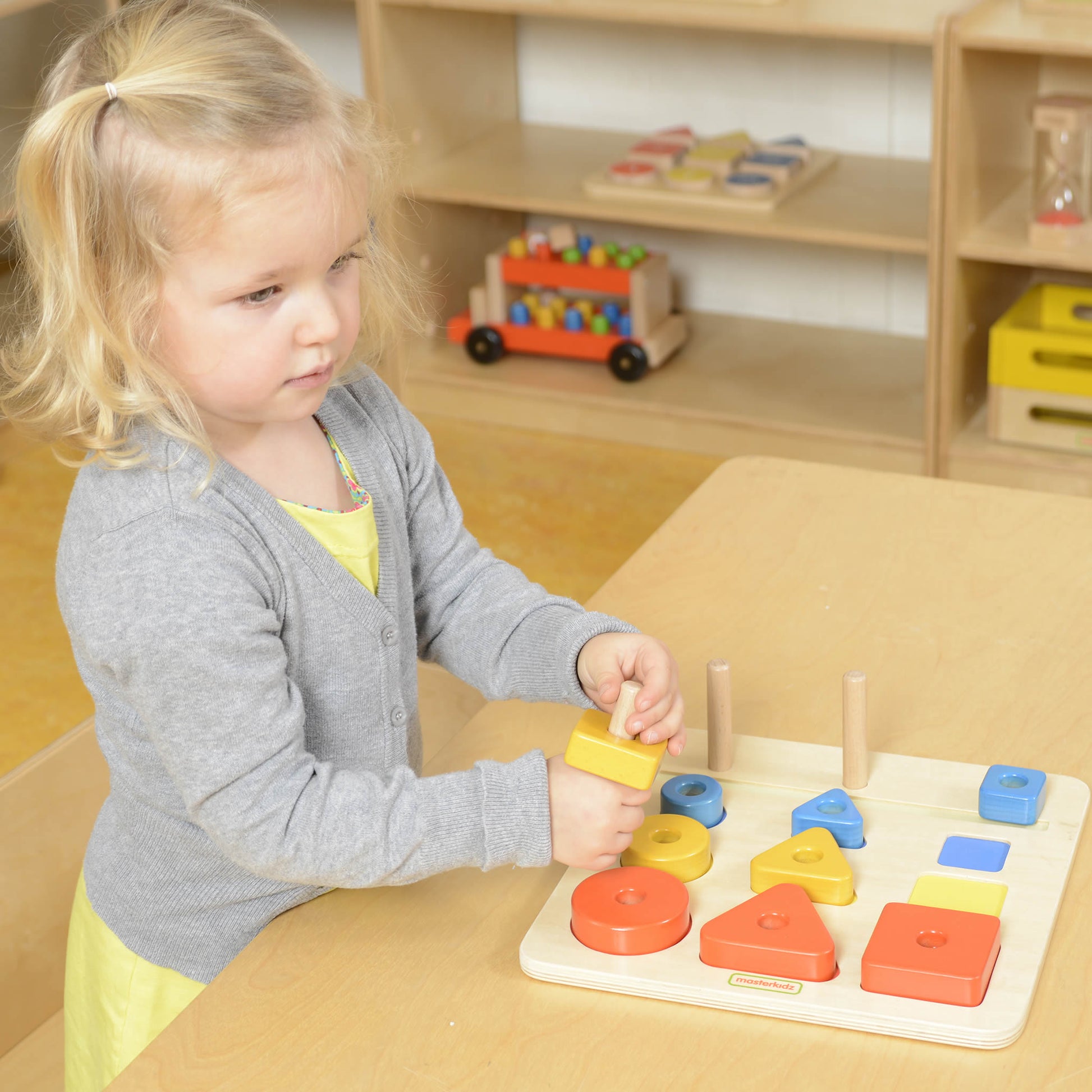 Masterkidz Shapes, Colours and Sizes Stacker Blocks 形狀、顏色與大小套塔遊戲 MY