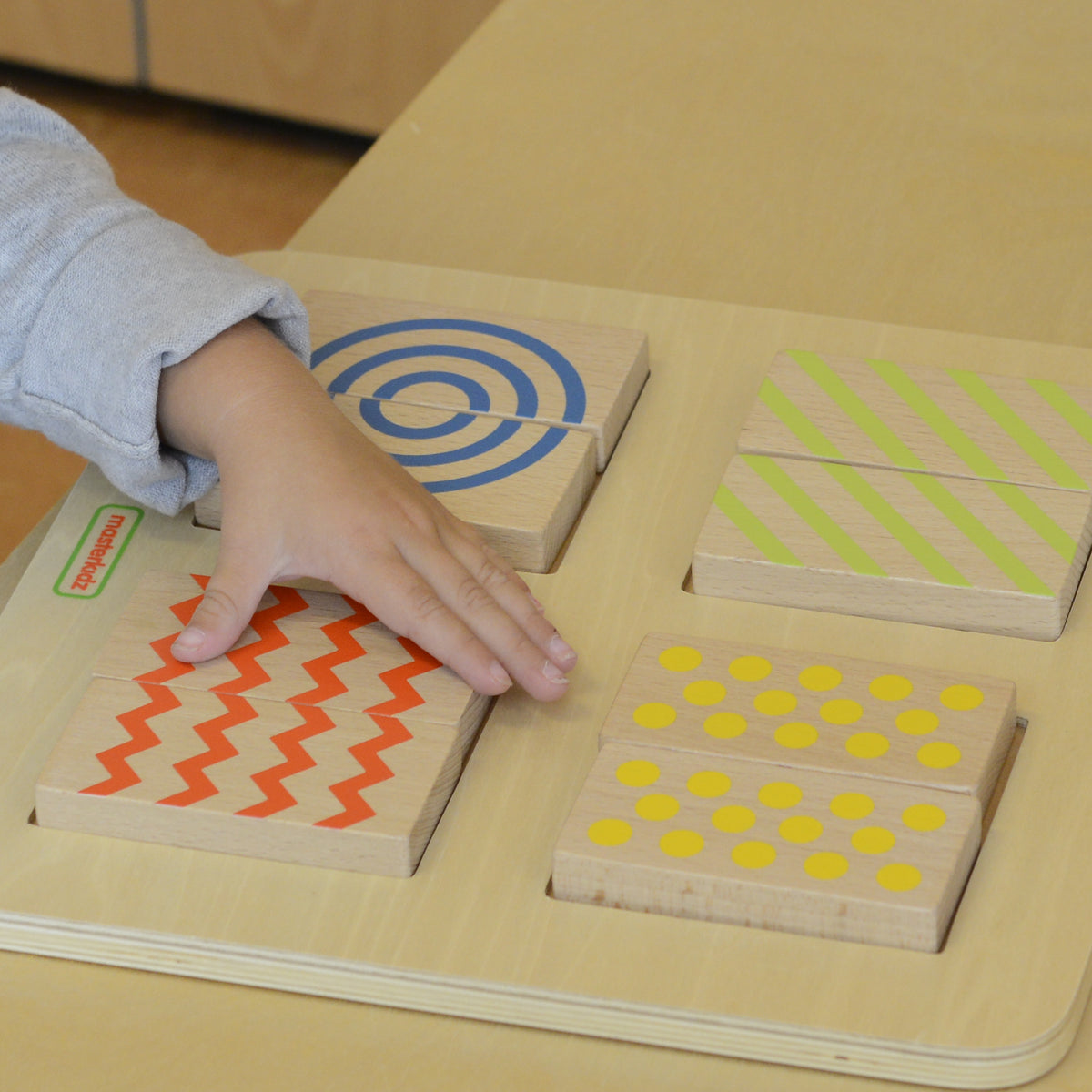 Masterkidz 2-Sided Tactile 'n Visual Matching Blocks 觸覺、視覺雙感官混合配對遊戲 ...