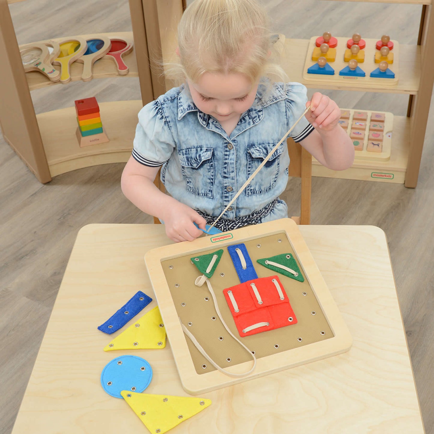 Masterkidz Handy Learning Board Basic Skills Training - Lacing Board 生活技能鍛練系列 - 穿線縫繡