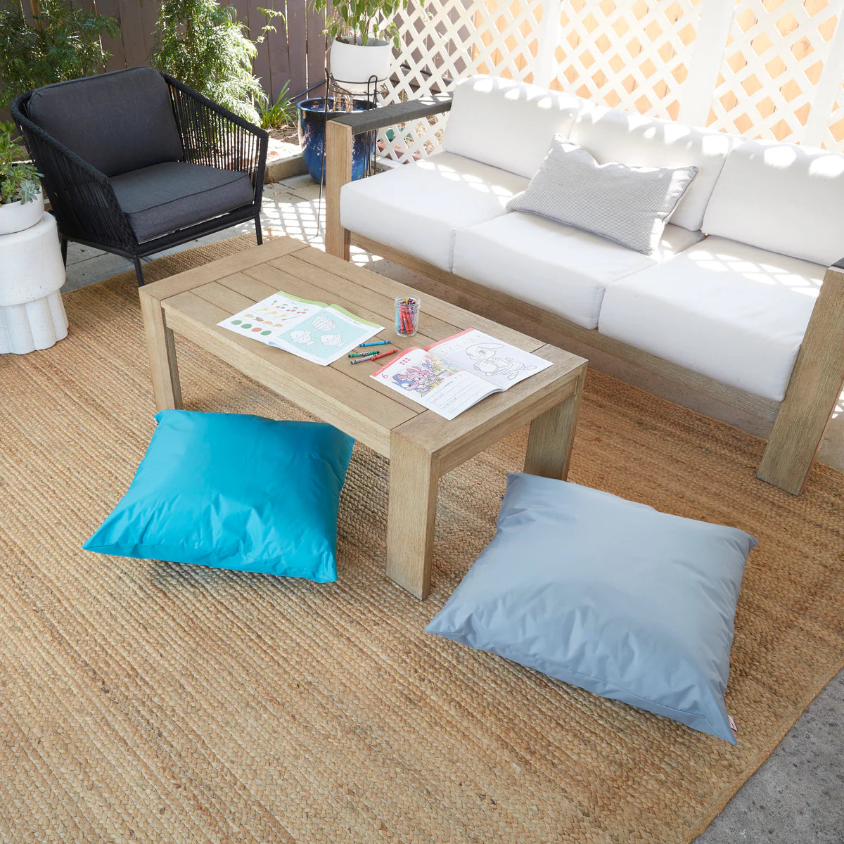 ECR4Kids SoftZone Jumbo Floor Pillow Cushion Size 27" x 27" 巨型咕臣座墊