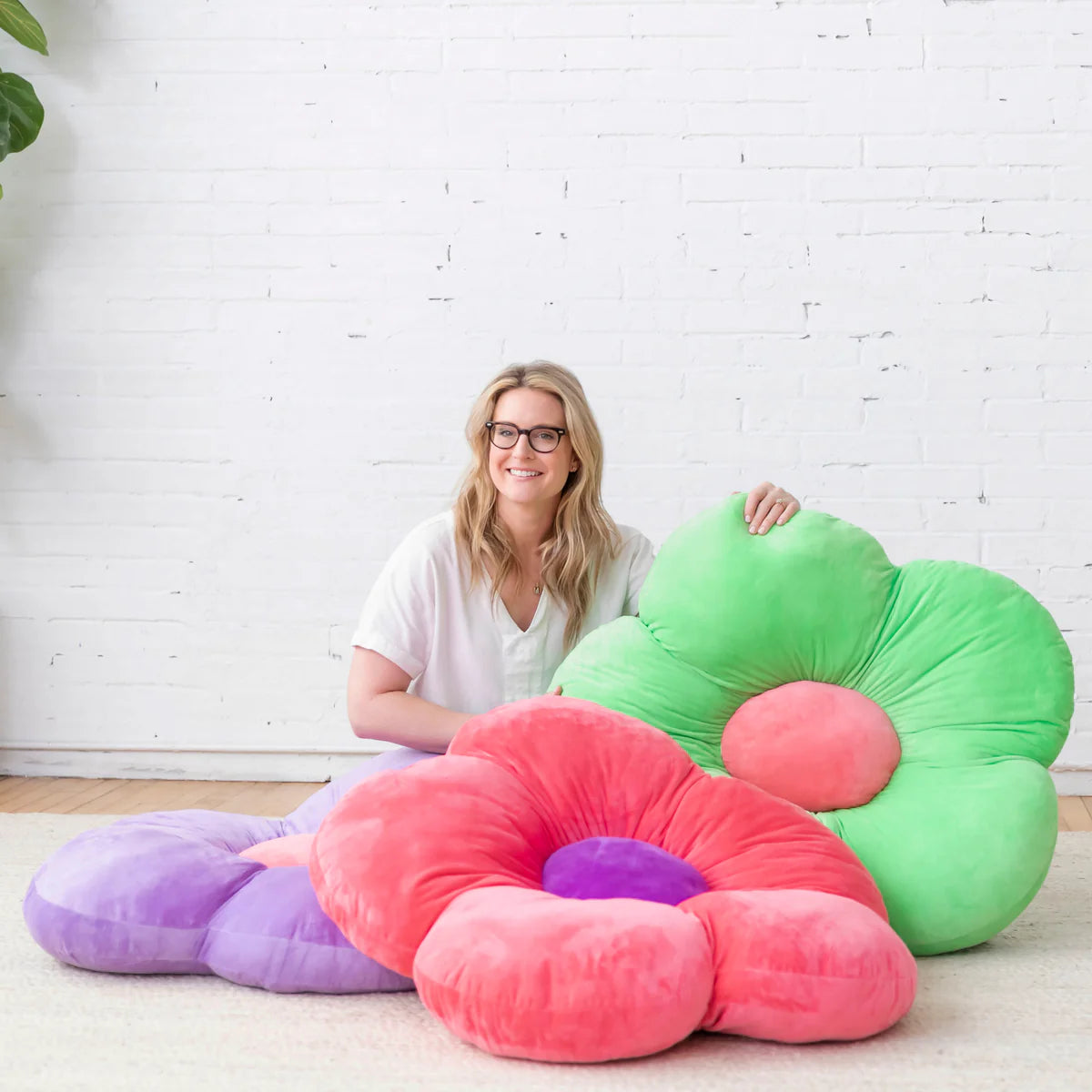 ECR4Kids Flower Floor Pillow, Seating Cushion 花朵地墊，坐墊
