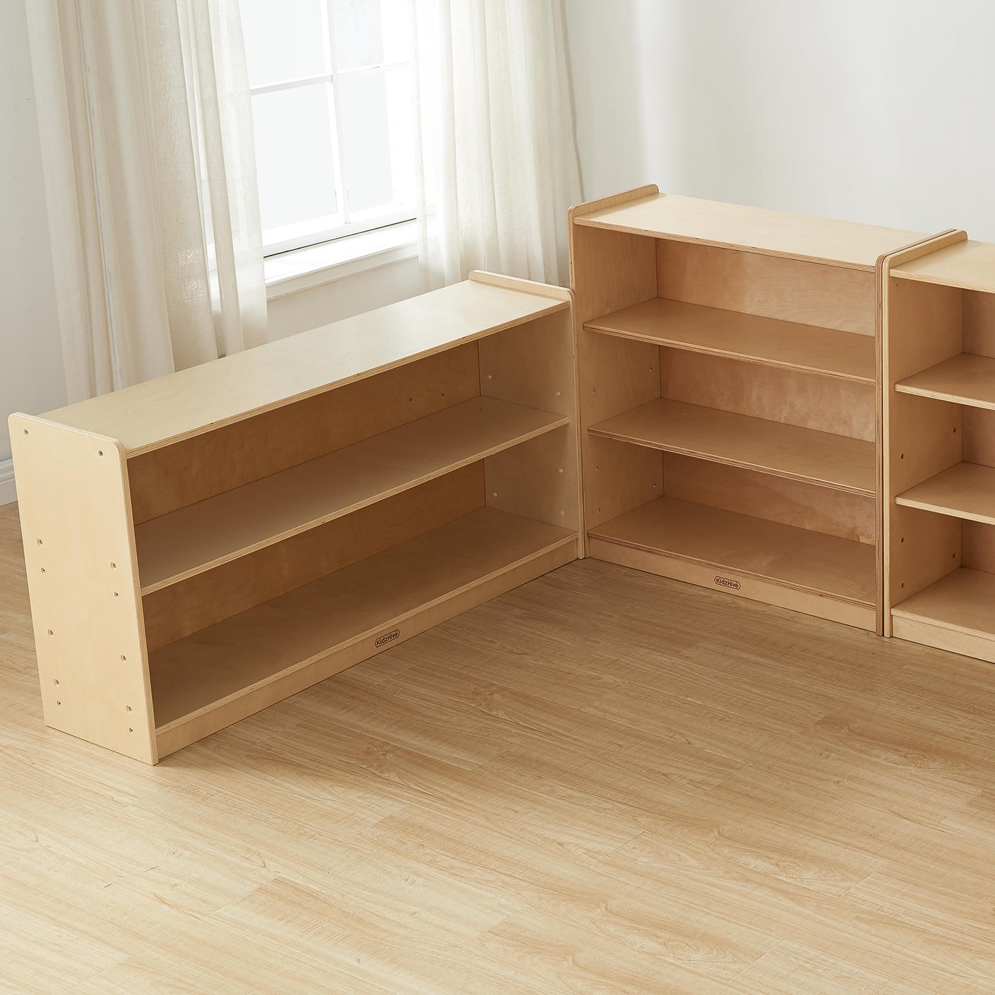 Masterkidz 620H x 1200L Shelving Unit 中空層櫃