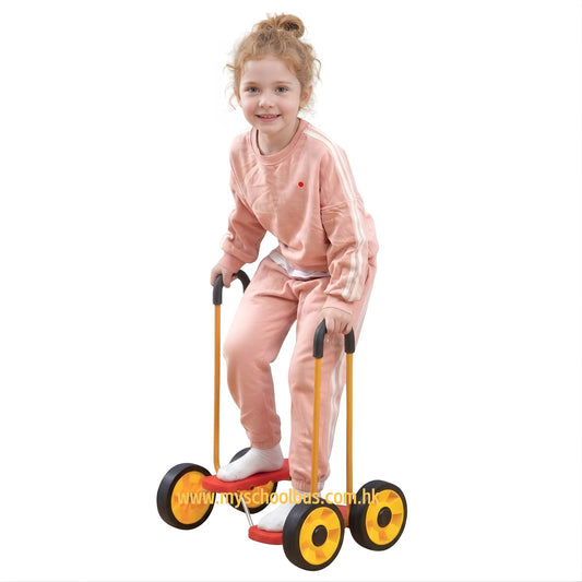 Pedal Walker with Handles 踏板步行車