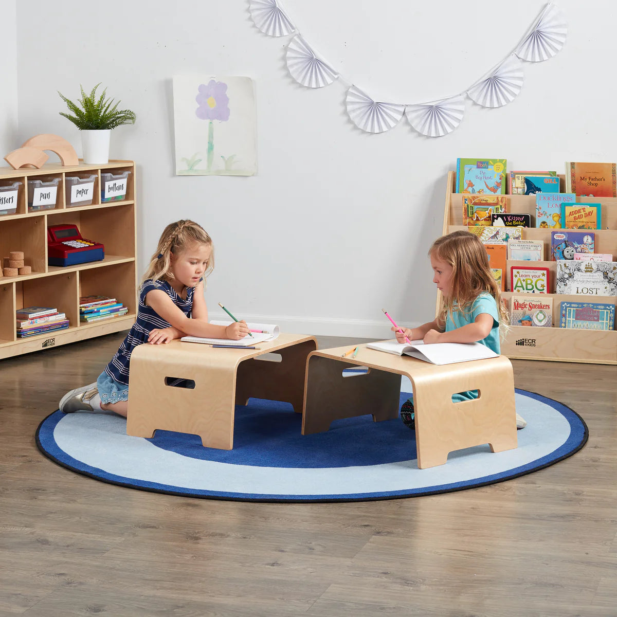 ECR4Kids Bentwood Lap Desk 彎木膝上桌