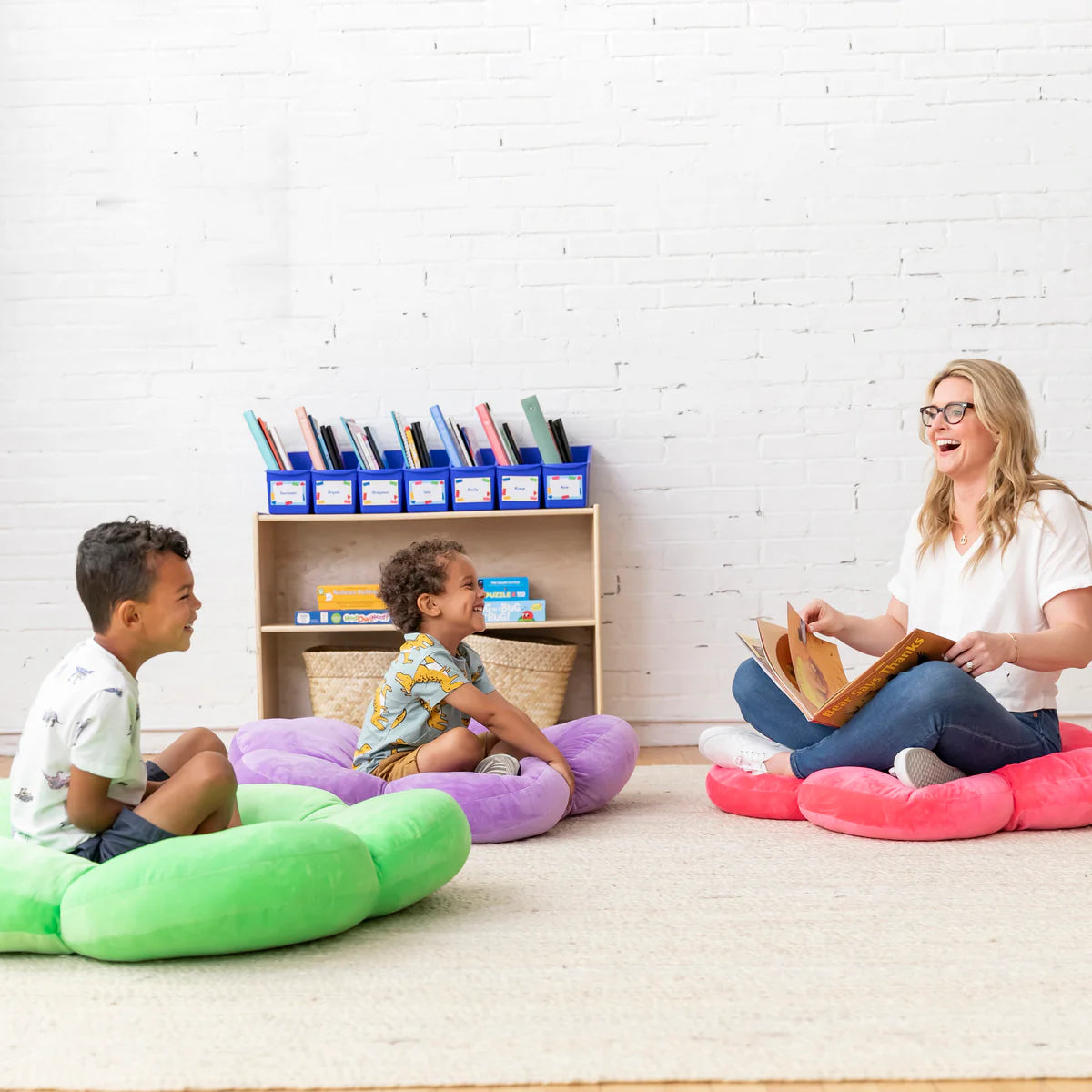 ECR4Kids Flower Floor Pillow, Seating Cushion 花朵地墊，坐墊