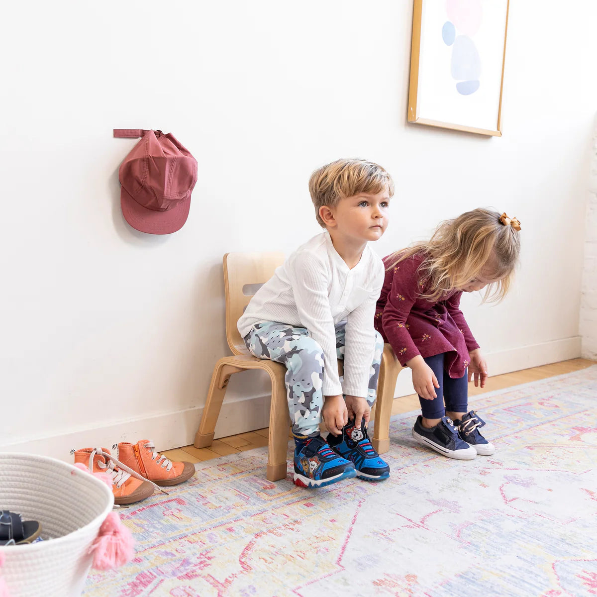 ECR4Kids Bentwood Chair, 10in Seat Height, Stackable Seats, 2-Pack 彎木椅，座高10英寸，可堆疊椅子，2件裝